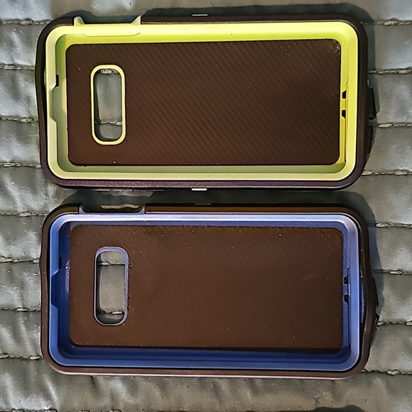 Set of 4 Samsung S10e Otter Boxes - Picture 6 of 9